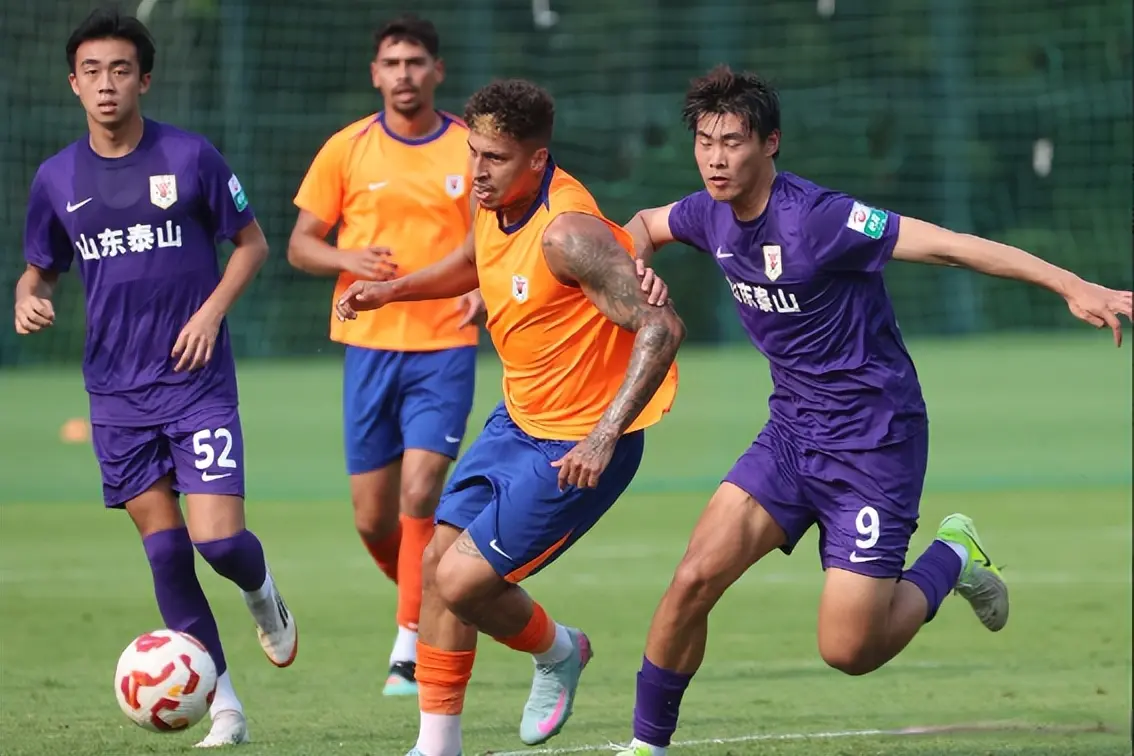 alt, 月初韩鹏将, 另外一名备 alt, 月初韩鹏将, 另外一名备